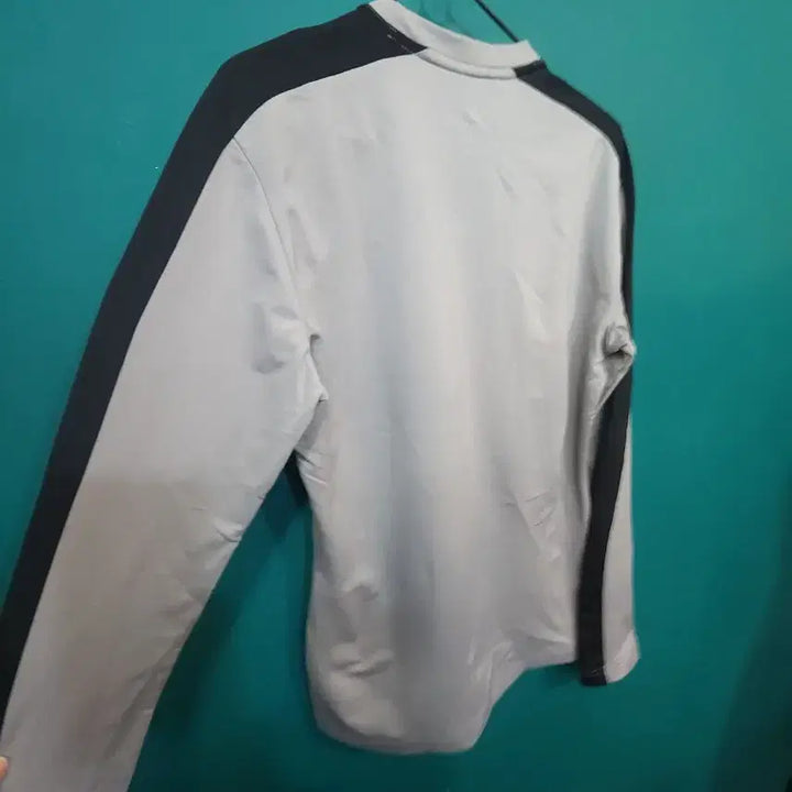 [BUNJANG] Nepa Men's Functional Running T-shirt / 네파 남성 기능성 트레이닝 러닝 티셔츠