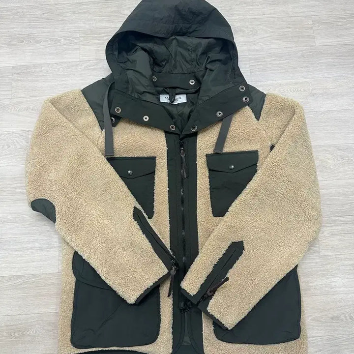 [BUNJANG] Eastlogue Traveler Khaki Jacket L Size / 이스트로그 트래블러 카키 자켓 L 사이즈