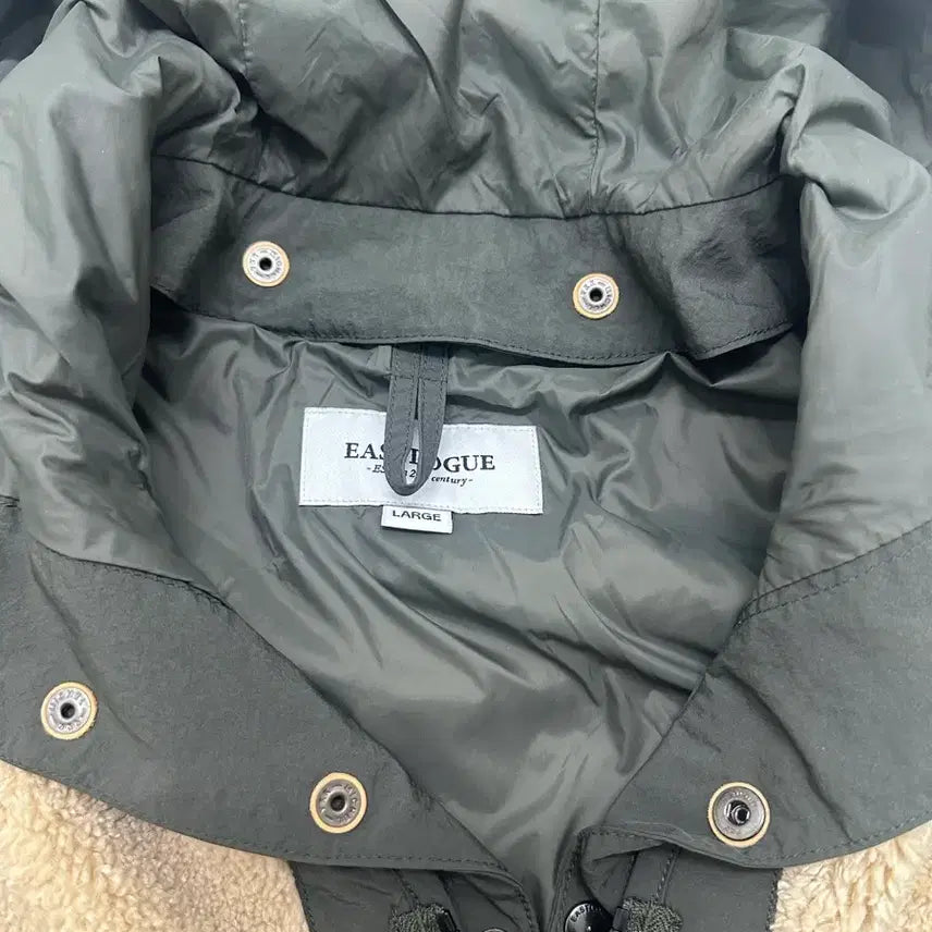 [BUNJANG] Eastlogue Traveler Khaki Jacket L Size / 이스트로그 트래블러 카키 자켓 L 사이즈