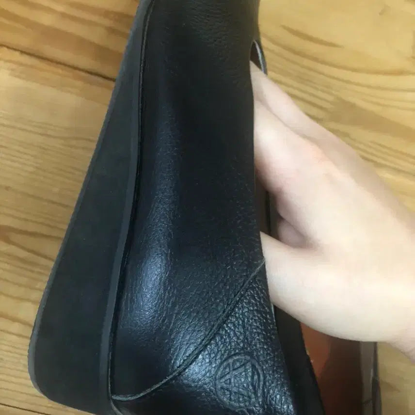[BUNJANG] Veronica For London Leather Flat Shoes / 베로니카 포 런던 가죽 플랫슈즈 블랙