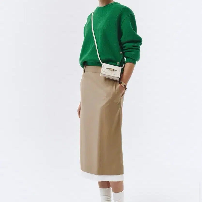 [SOLD OUT] 던스트 그린 버튼 포인트 니트 여성봄니트 여성봄자켓 트위드자켓