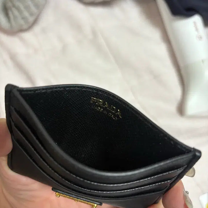 [BUNJANG] Prada Card Wallet (Full Package) / 프라다 카드지갑 블랙 풀박스