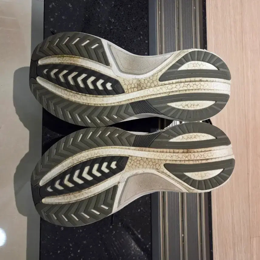 [BUNJANG] Sconny Tempus 2 265mm / 써코니 템퍼스2 265mm