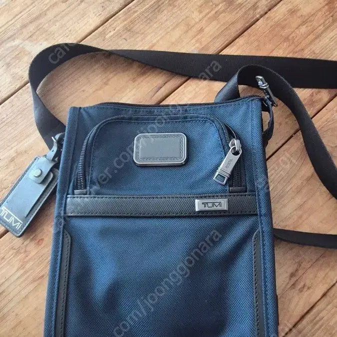 [BUNJANG] TO1 Pocket Bag Small / 투미 포켓백 스몰