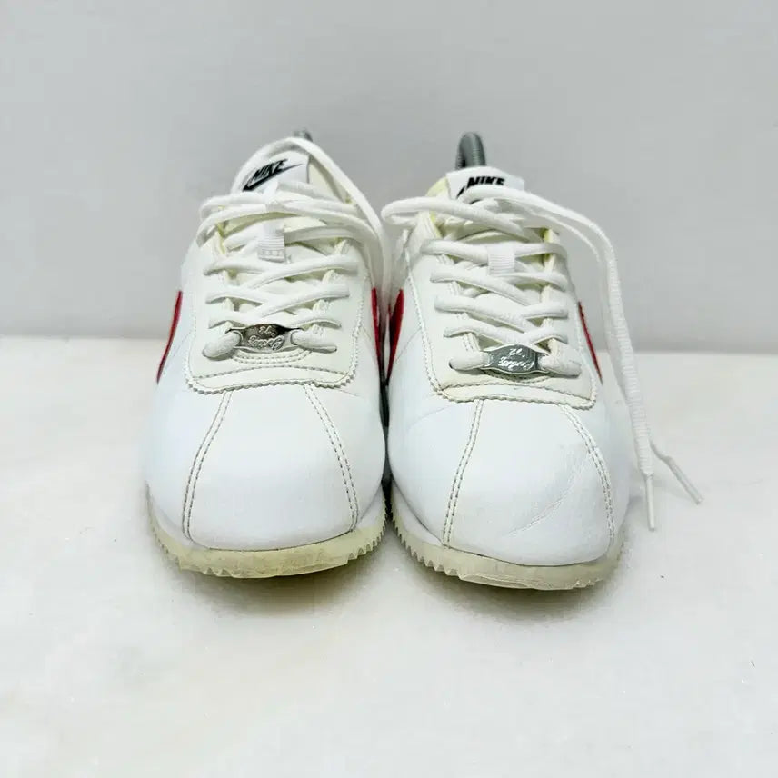 [BUNJANG] Nike Cortez White Red Sneakers / (250)나이키 운동화 코르테즈 화이트레드