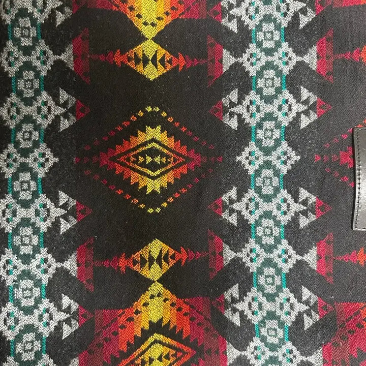 [BUNJANG] Pendleton Native Pattern Jacquard Wool Tote Bag / Pendleton 펜들턴 울 자카드 토트백 (네이티브 패턴)