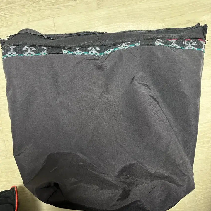 [BUNJANG] Pendleton Native Pattern Jacquard Wool Tote Bag / Pendleton 펜들턴 울 자카드 토트백 (네이티브 패턴)