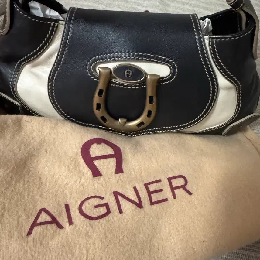 [BUNJANG] Aigner Mini Shoulder Bag / 아이그너 미니 숄더백