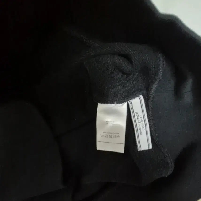 [BUNJANG] AMI Black Logo Sweatshirt / 아미 AMI 블랙 로고 맨투맨