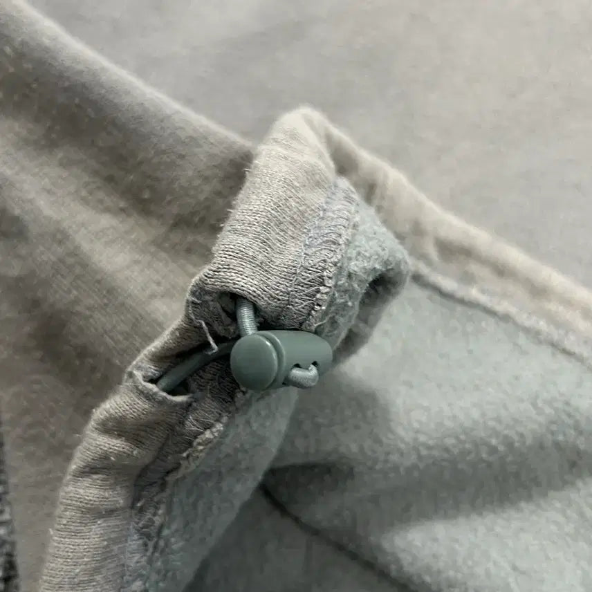 [BUNJANG] Adidas 00s Gray Sweatshirt / 아디다스 00s 그레이 맨투맨