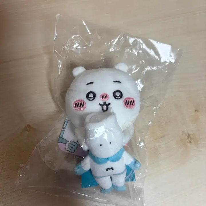 [BUNJANG] Chiikawa Desktop Nui Kkulmatman Muchauman / 치이카와 데스크탑 누이 꿀맛맨 무챠우맨