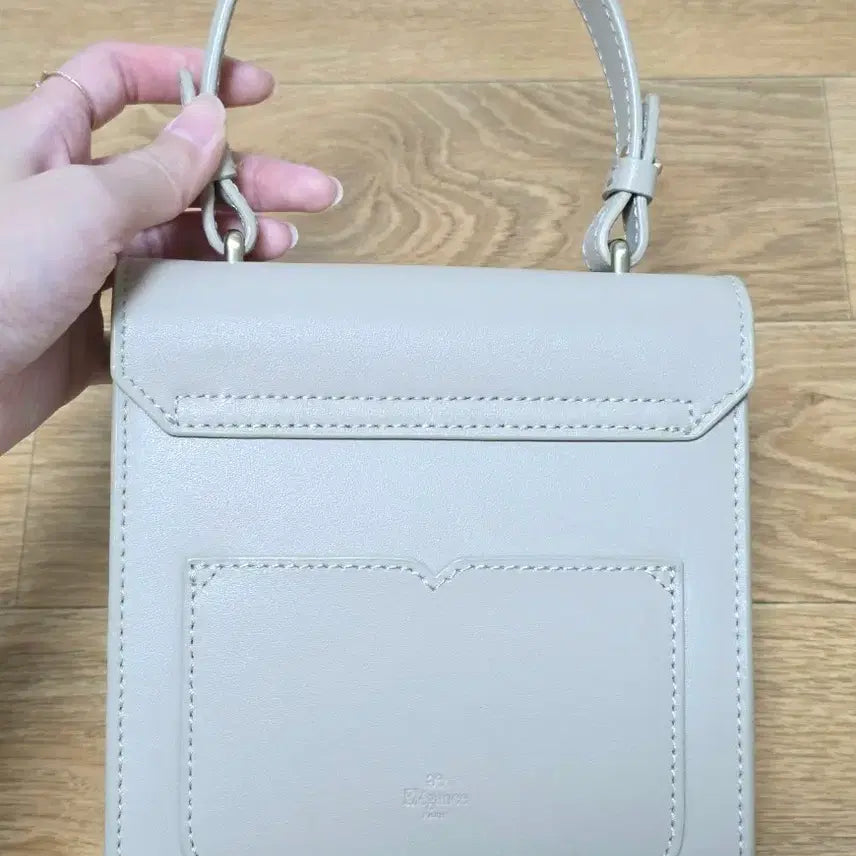 [BUNJANG] Elegant Paris Square Tote Bag / 엘레강스 파리 스퀘어 토트백 가방