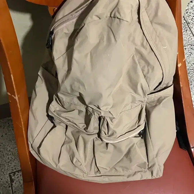 [BUNJANG] MAJESTIC UNTITLED Backpack / 마지언타이틀 백팩 판매