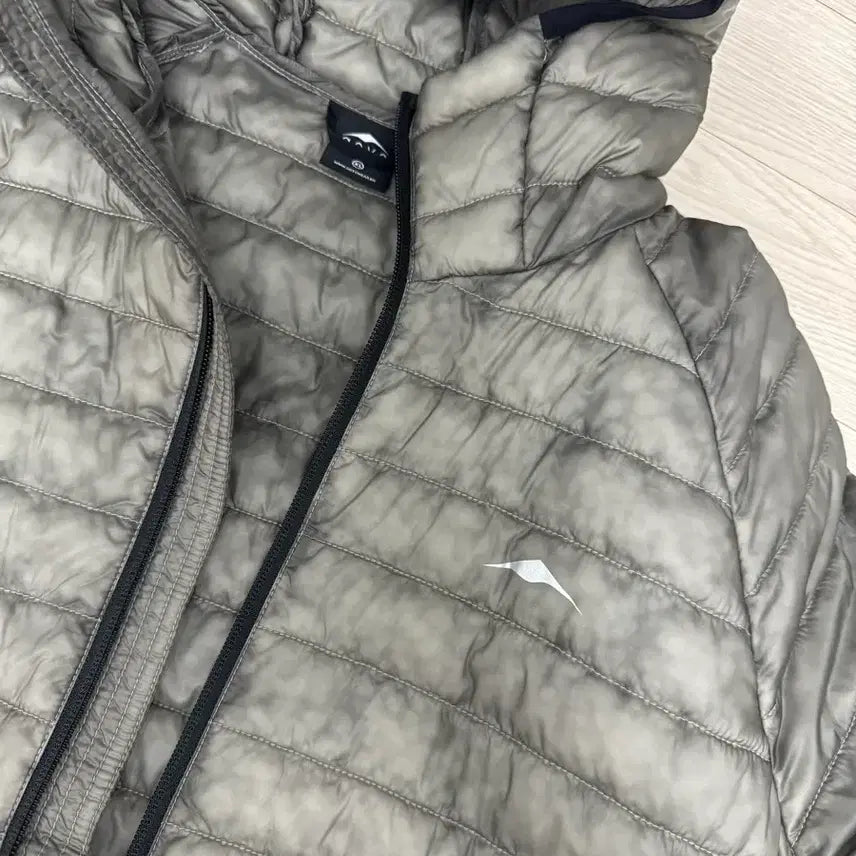 [BUNJANG] XL Quiet Wear Lightweight Padded Jacket / XL) 고요웨어 경량패딩 판매합니다 !