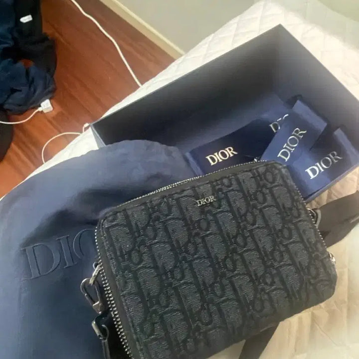 [BUNJANG] Dior Crossbody Bag / 디올크로스백