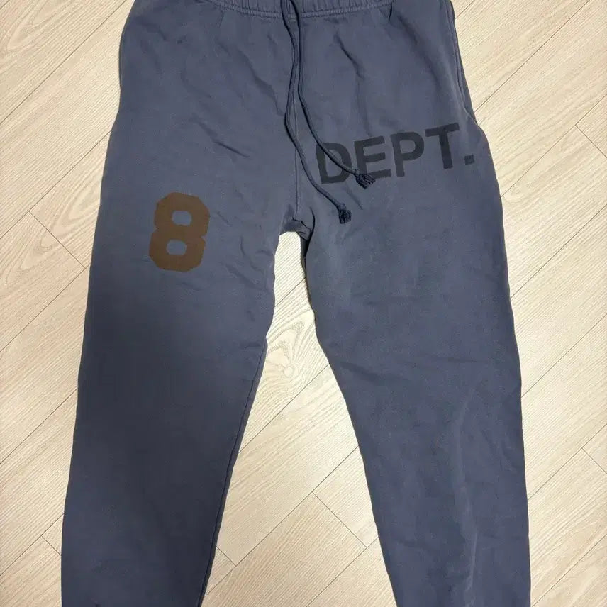[BUNJANG] Gallery Dept Logo Pants / [XXL] gallery dept 8 logo pants