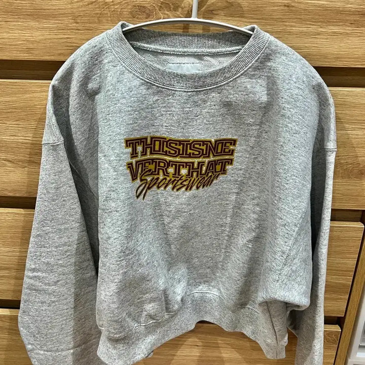 [BUNJANG] thisisneverthat Crop Sweatshirt M / 디스이즈네버댓 크롭 맨투맨 M