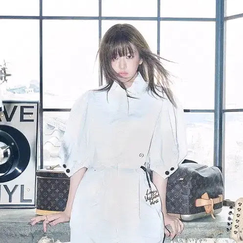 [BUNJANG] IVE An Yu-jin Vogue Magazine / (새상품) 아이브 안유진님의 루이비통 화보가 실린 보그 잡지 양도해요