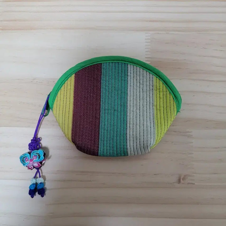 [BUNJANG] Striped Quilted Coin Purse with Butterfly Knot / 줄무늬 누빔 동전지갑 (나비 매듭 장식)