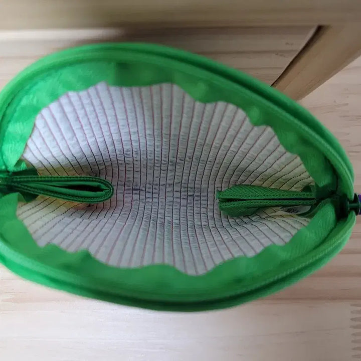 [BUNJANG] Striped Quilted Coin Purse with Butterfly Knot / 줄무늬 누빔 동전지갑 (나비 매듭 장식)