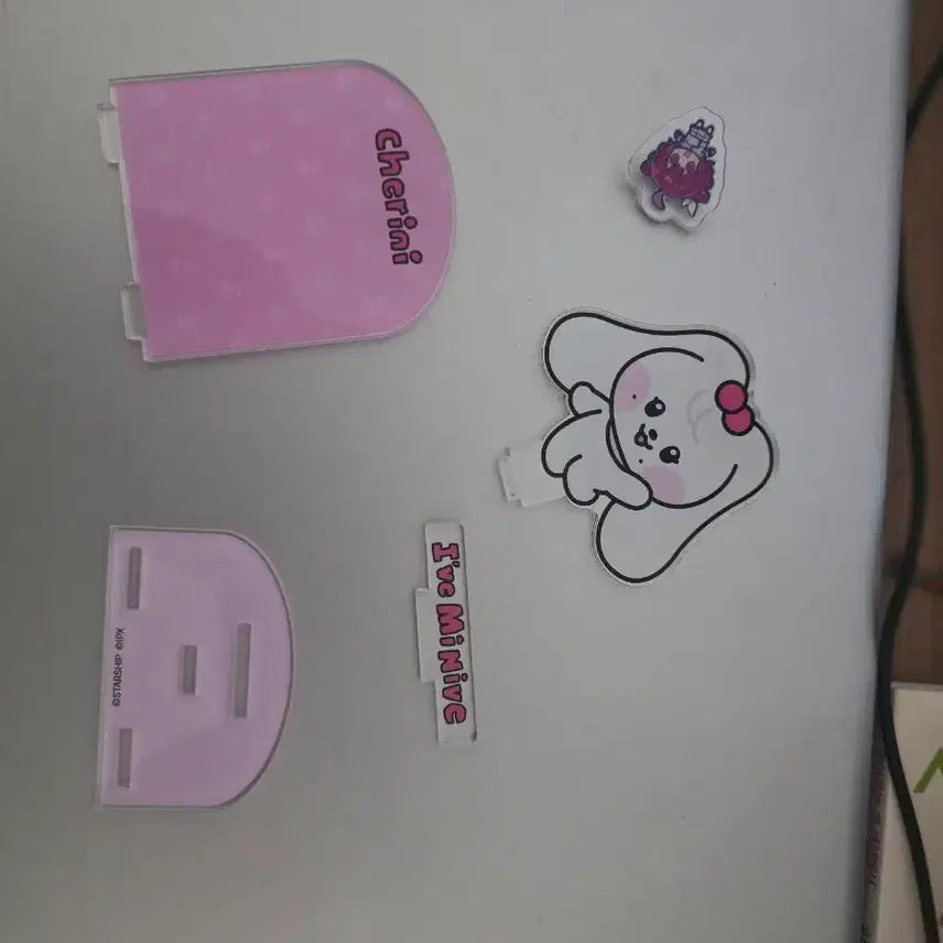 [BUNJANG] Line Friends Mini B Cherry Doll + Acrylic Cherry / 미니브체리 라인프렌즈 인형+아크릴 체리