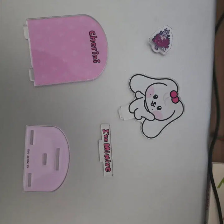 [BUNJANG] Line Friends Mini B Cherry Doll + Acrylic Cherry / 미니브체리 라인프렌즈 인형+아크릴 체리