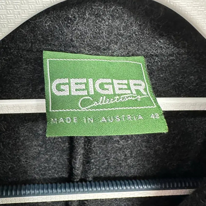 [BUNJANG] Geiger Women's Jacket 42 / 가이거 여자 자켓 42
