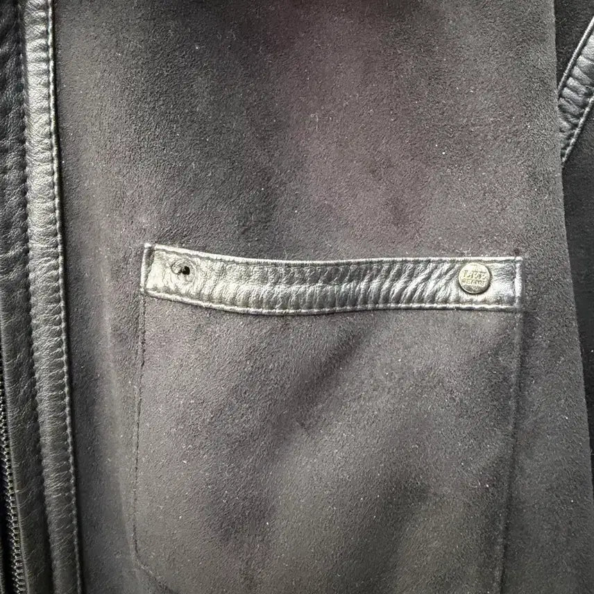 [BUNJANG] Lee Black Suede Jacket (Size 95) / 정품) Lee 리 무스탕 블랙 스웨이드 자켓 95