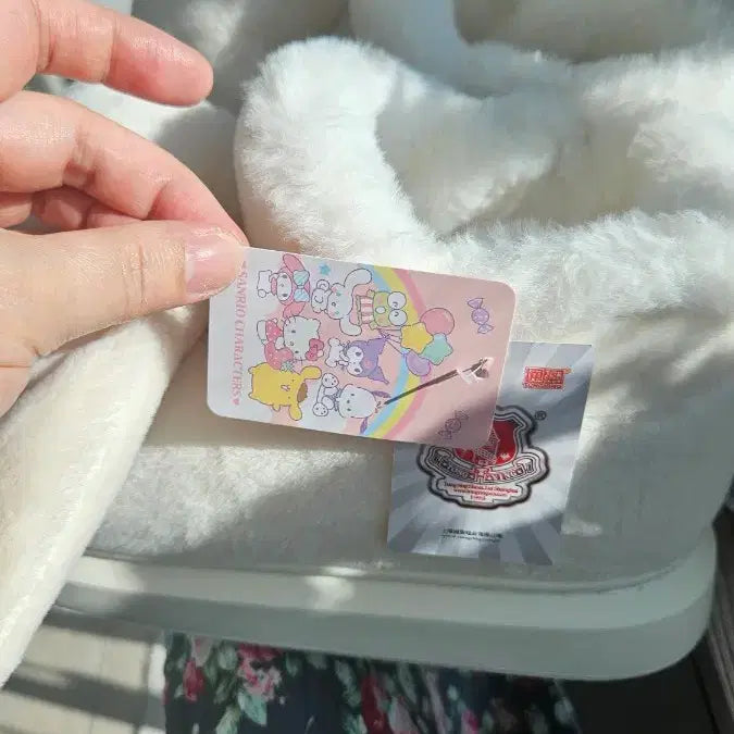 [BUNJANG] Cinnamoroll Fur Boots / 시나몬롤 털부츠 245-250