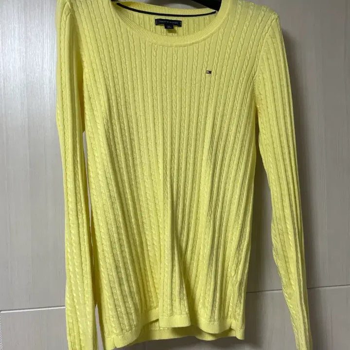 [BUNJANG] Tommy Hilfiger Women's Cable Knit Sweater / 타미힐피거 니트