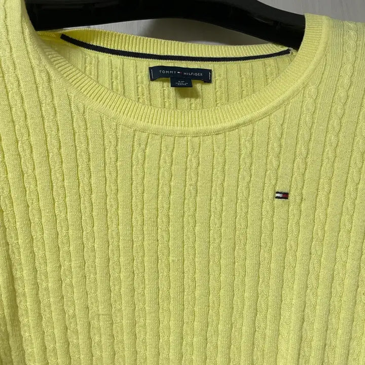 [BUNJANG] Tommy Hilfiger Women's Cable Knit Sweater / 타미힐피거 니트