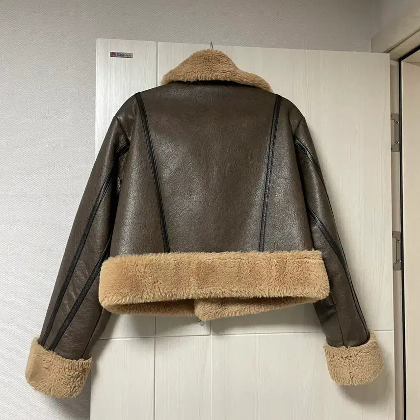 [BUNJANG] Bohemian Seoul Brown Faux Shearling Jacket / 보헤미안서울 무스탕 자켓 브라운