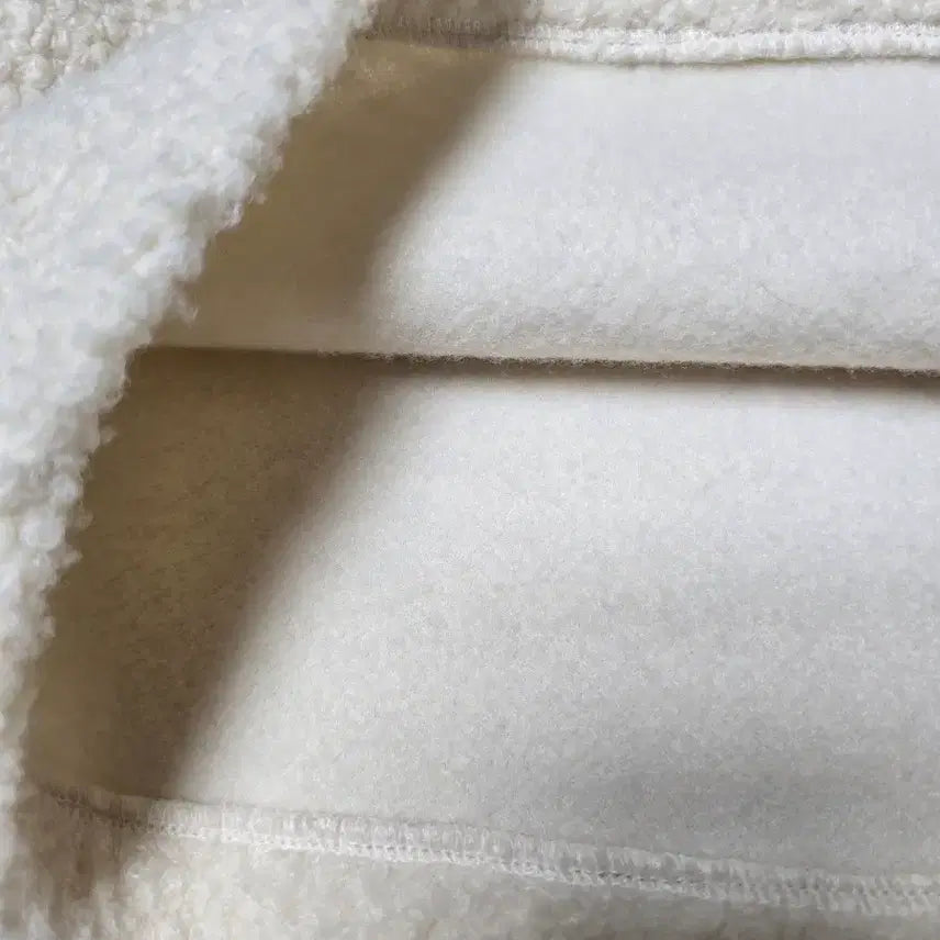 [BUNJANG] Winter Puffy Skirt Set / 겨울 뽀글이 스커트 세트 반팔 치마 아이보리