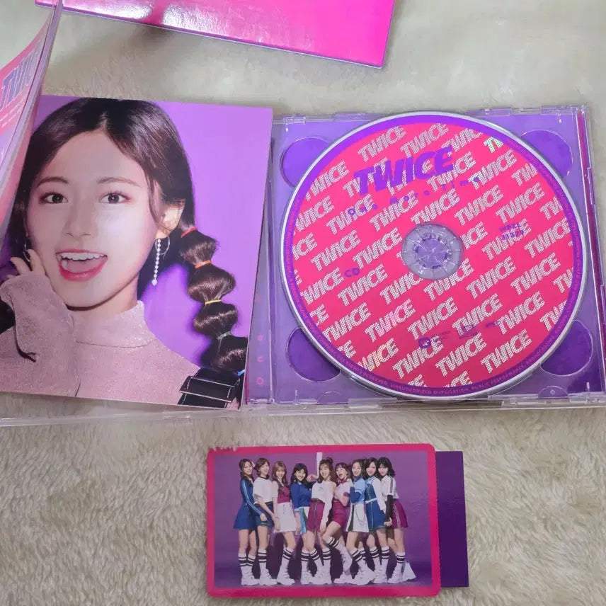 [BUNJANG] TWICE One More Time Album (Photocard Included) / 트와이스 일본앨범 포카포함 twice one more time