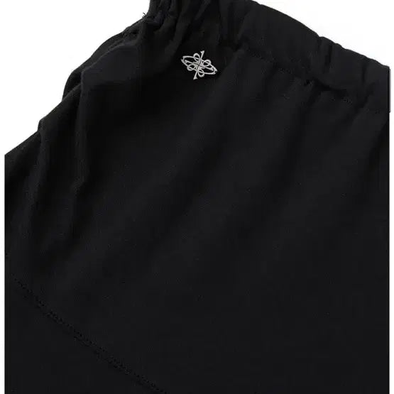[BUNJANG] DNSR Asymmetric Black Skirt / DNSR 아시메트릭 블랙 스커트
