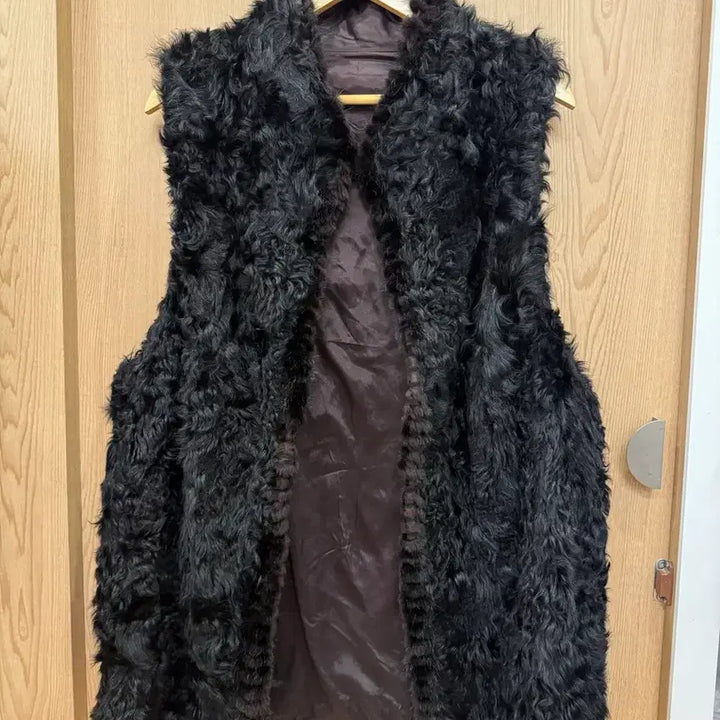 [BUNJANG] Black Fleece Vest / 블랙양털퍼베스트