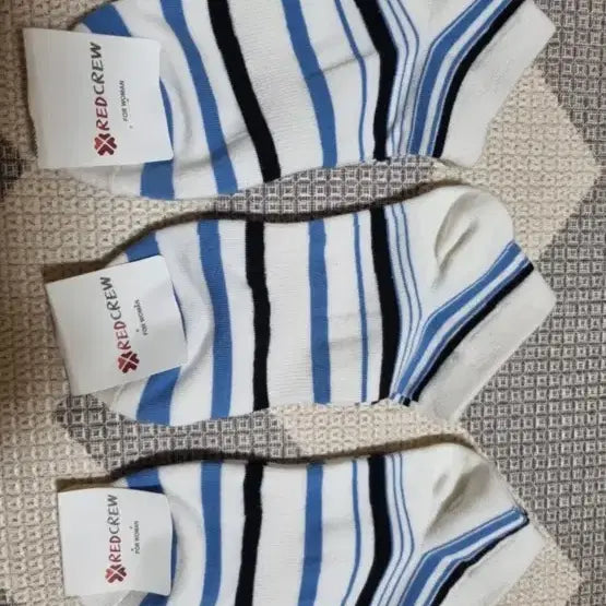 [BUNJANG] Red Crew Striped Socks / 레드크루 여성 스트라이프 양말