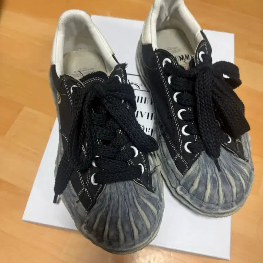 [BUNJANG] Mihara Blakey Black 40 / 미하라 블레이키 블랙 40