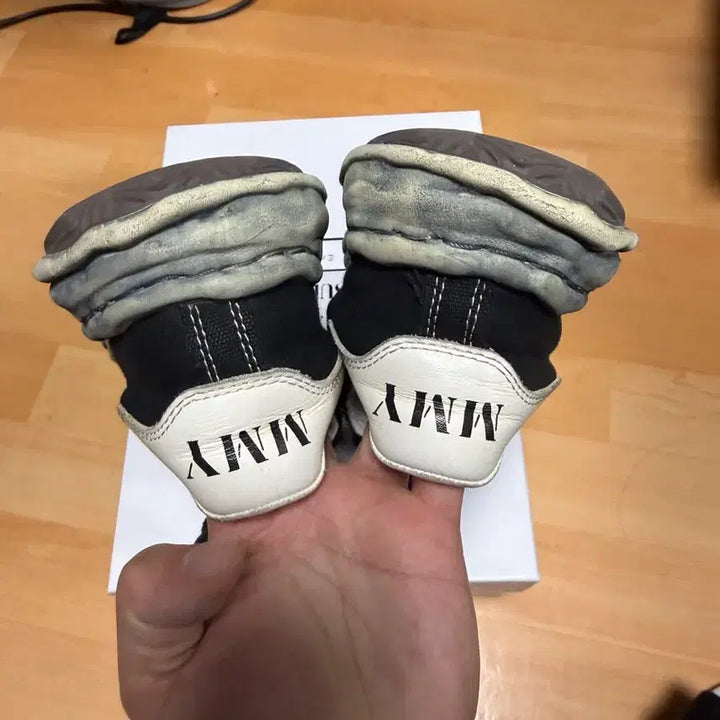 [BUNJANG] Mihara Blakey Black 40 / 미하라 블레이키 블랙 40