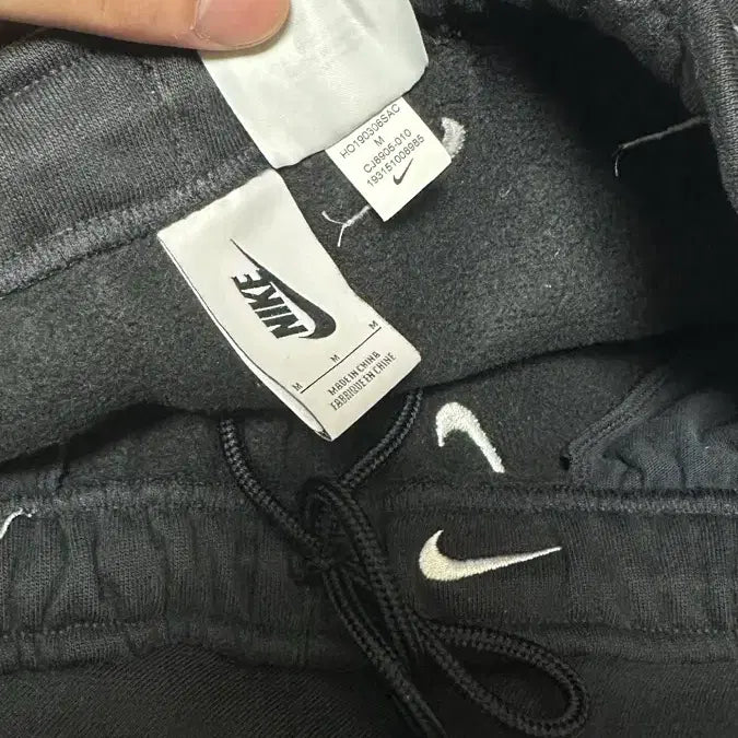 [BUNJANG] Nike Lab Swoosh Logo Sweatpants Black / [M] 나이키랩 lab 스우시 로고 스웨트팬츠 블랙