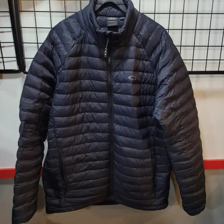 [BUNJANG] Oakley Omni Lightweight Padded Jacket - Black - L / 정품 오클리 옴니 경량패딩 블랙 L