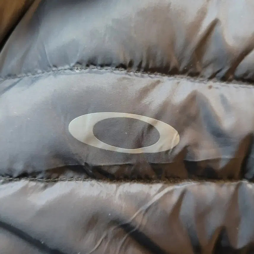 [BUNJANG] Oakley Omni Lightweight Padded Jacket - Black - L / 정품 오클리 옴니 경량패딩 블랙 L