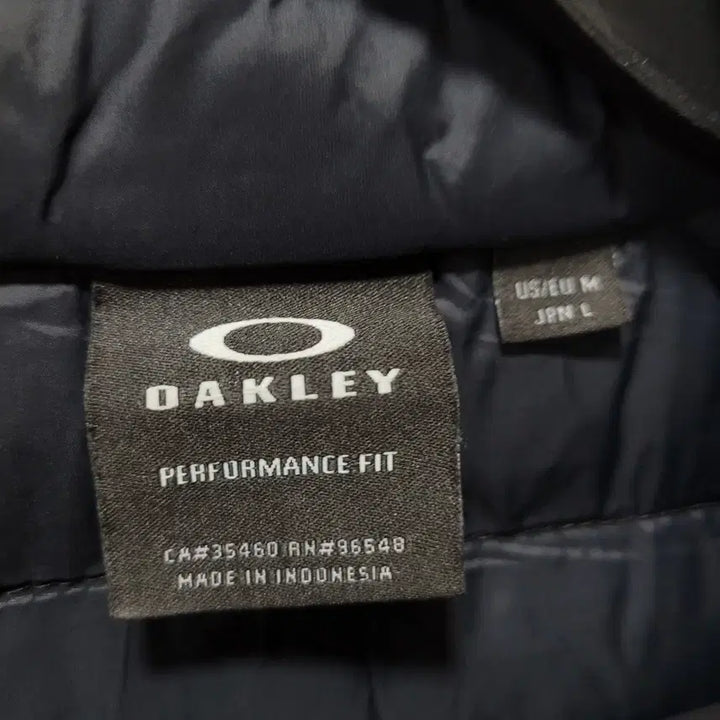 [BUNJANG] Oakley Omni Lightweight Padded Jacket - Black - L / 정품 오클리 옴니 경량패딩 블랙 L