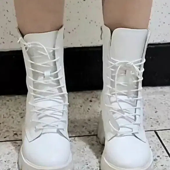 [BUNJANG] Middle Walker 235 Boots / 미들 워커235