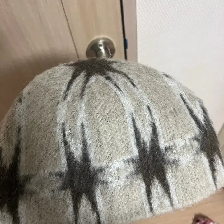 [BUNJANG] Cost Per Kilo Beanie / 코스트퍼킬로 비니