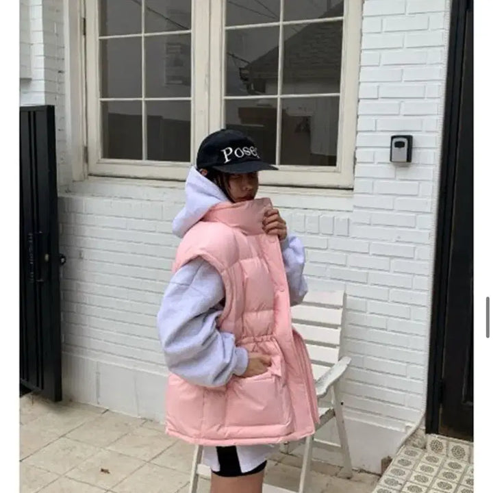 [BUNJANG] NMIXX Le V-CITY Down Vest (Pink) / 레브시티 덕다운 패딩조끼(핑크)