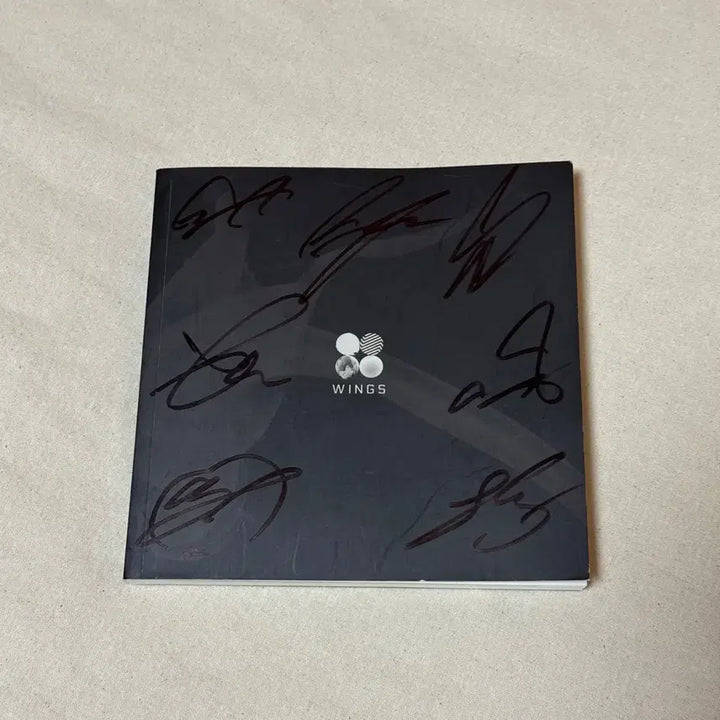 [BUNJANG] BTS Signed Album / 방탄소년단(BTS) [피 땀 눈물] 전원 친필 싸인 비매