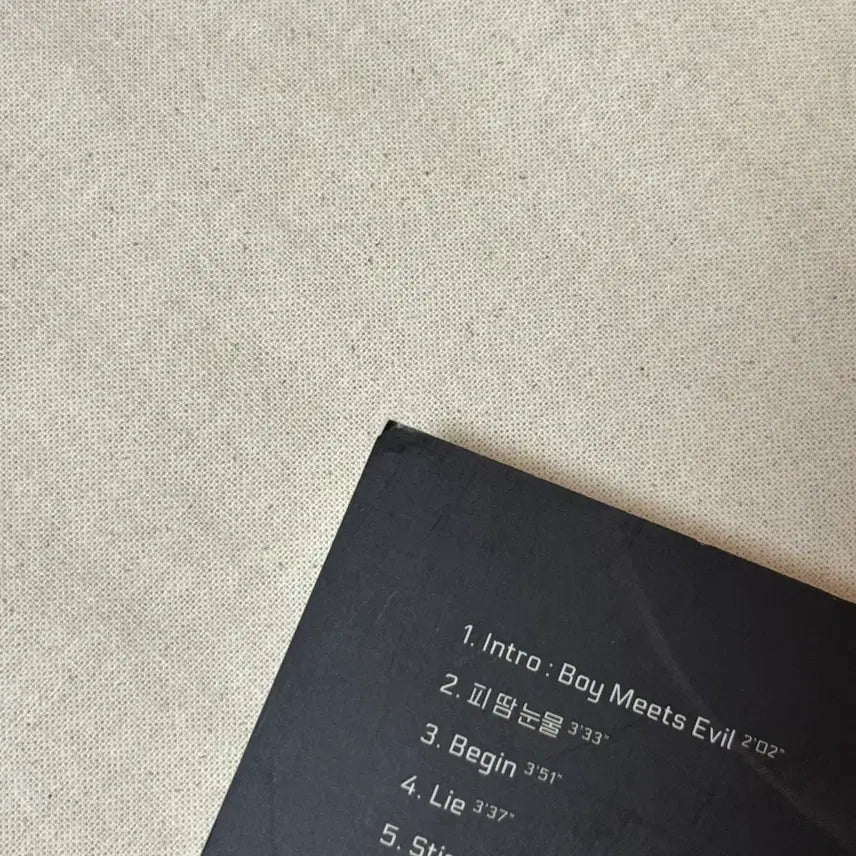 방탄소년단(BTS) [피 땀 눈물] 전원 친필 싸인 비매