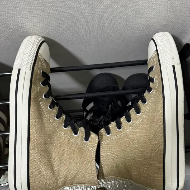 [BUNJANG] Converse High Top Sneakers Beige 250mm / 컨버스 하이 스니커즈 베이지 250mm