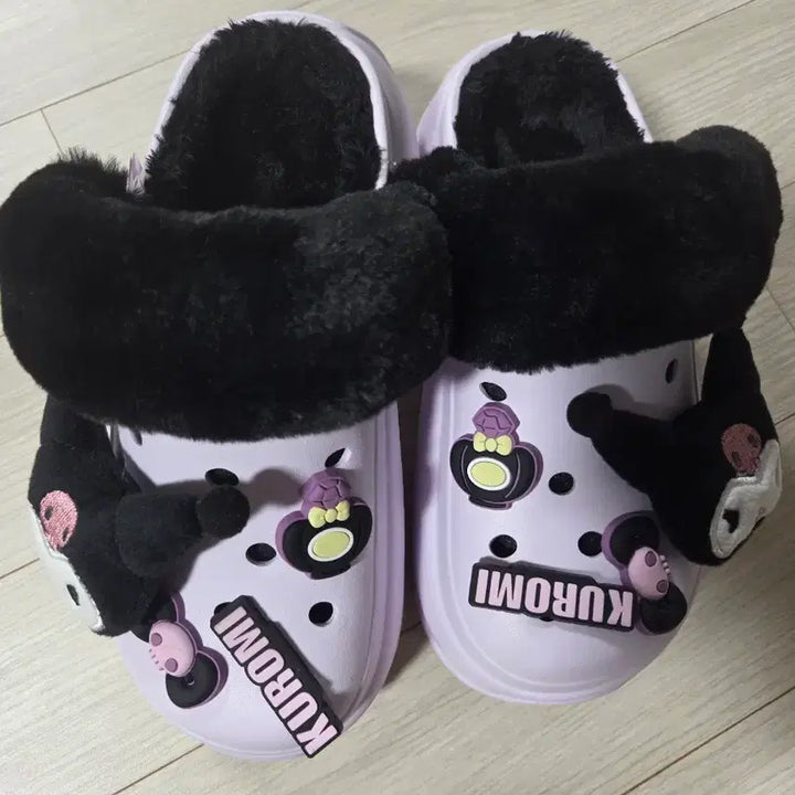 [BUNJANG] Sanrio Kuromi Crocs Slippers / 산리오 크록스 쿠로미